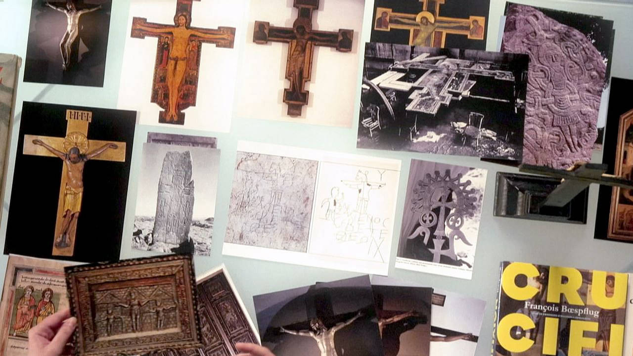 Le crucifix, le talisman des chrétiens ?